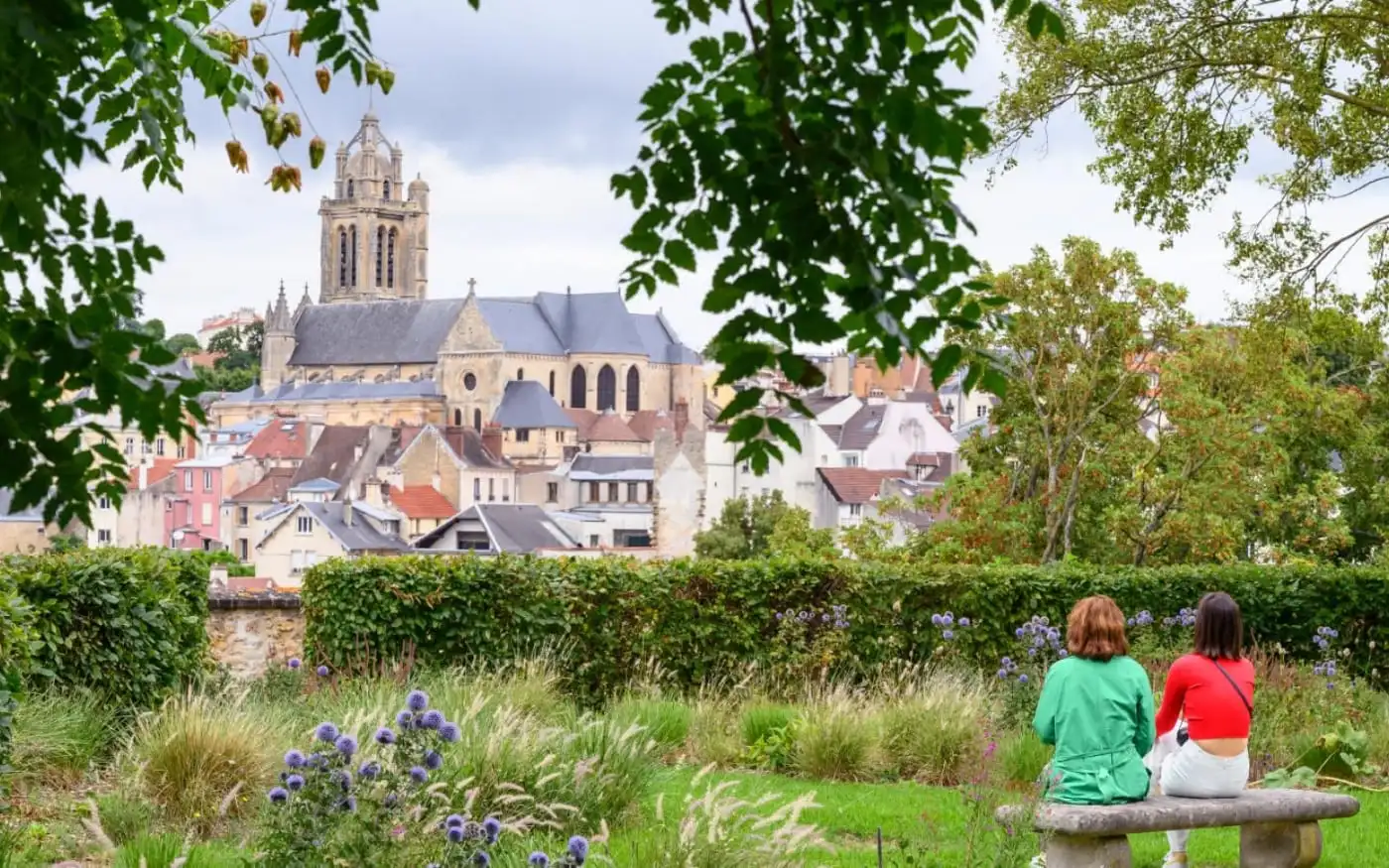 Vison depuis banc, Eglise de Pontoise, Val-d'Oise